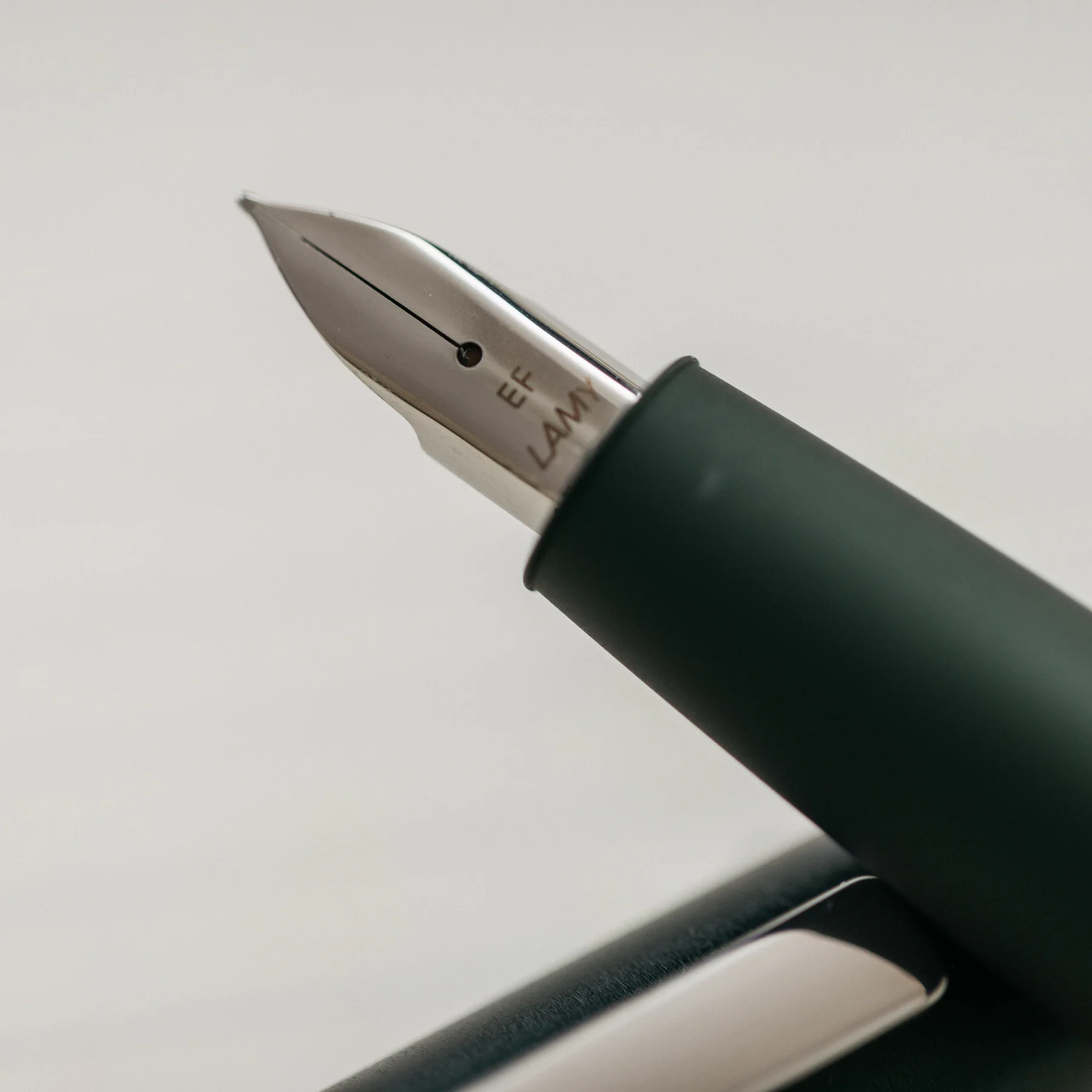 Lamy Aion Dark Green – Fountain Pen Special Edition - Image 2