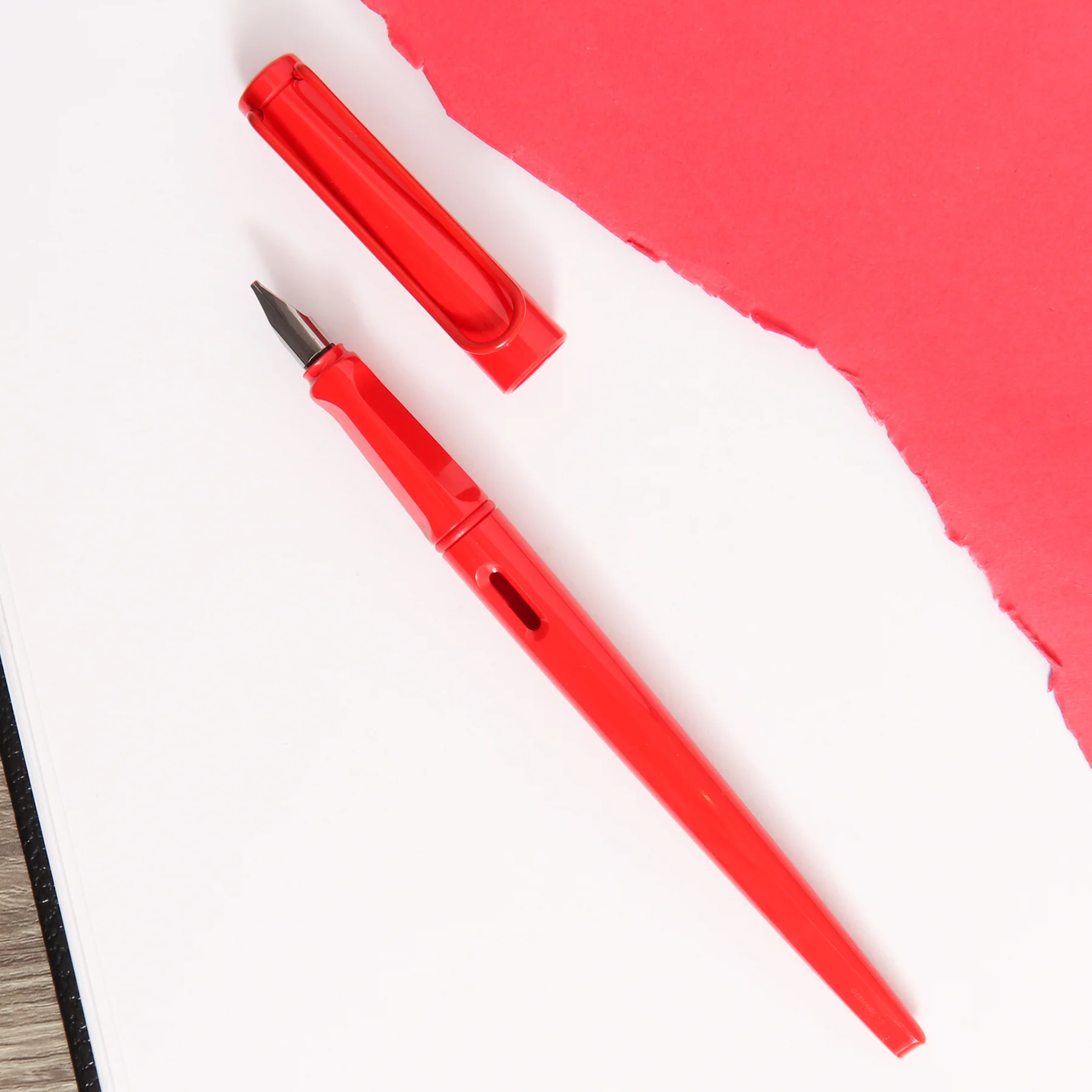 Lamy Joy Calligraphy Strawberry – Fountain Pen Special Edition - Image 2