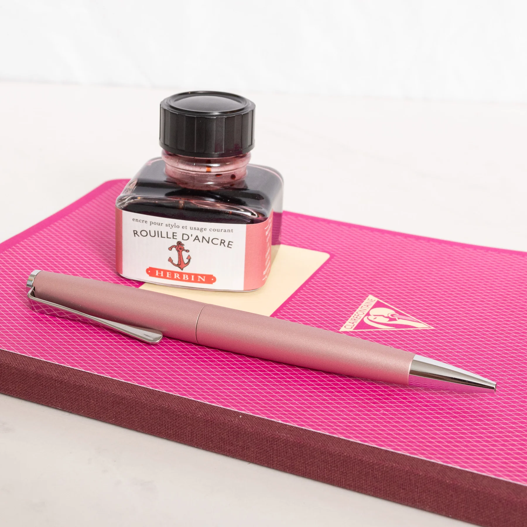 Lamy Studio Rose Matt – Ballpoint Pen Special Edition - Image 4